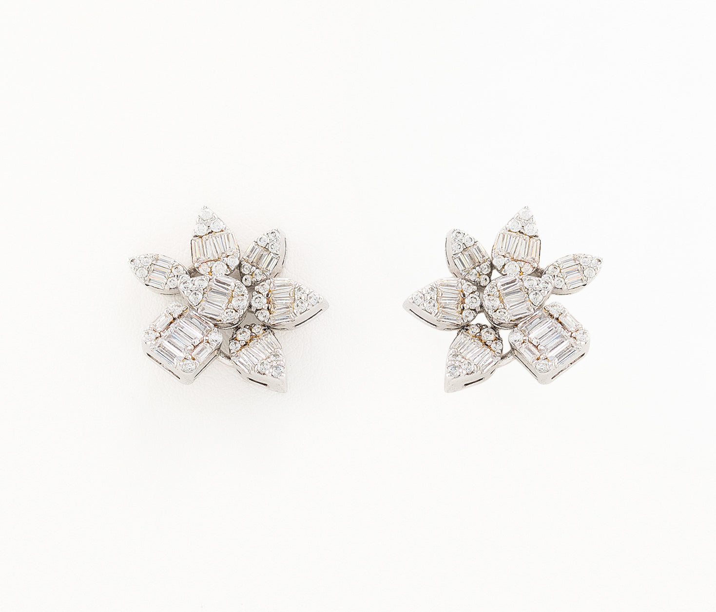Cluster Diamond Flower Pendant Collection