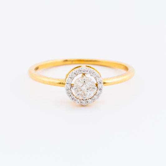Cluster Round Diamond Engagement Ring