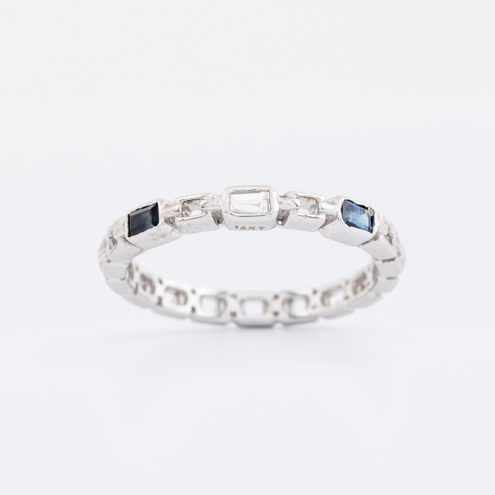 Link Blue Sapphire Diamond Ring