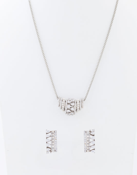 Pear and Round Diamond Pendant Collection