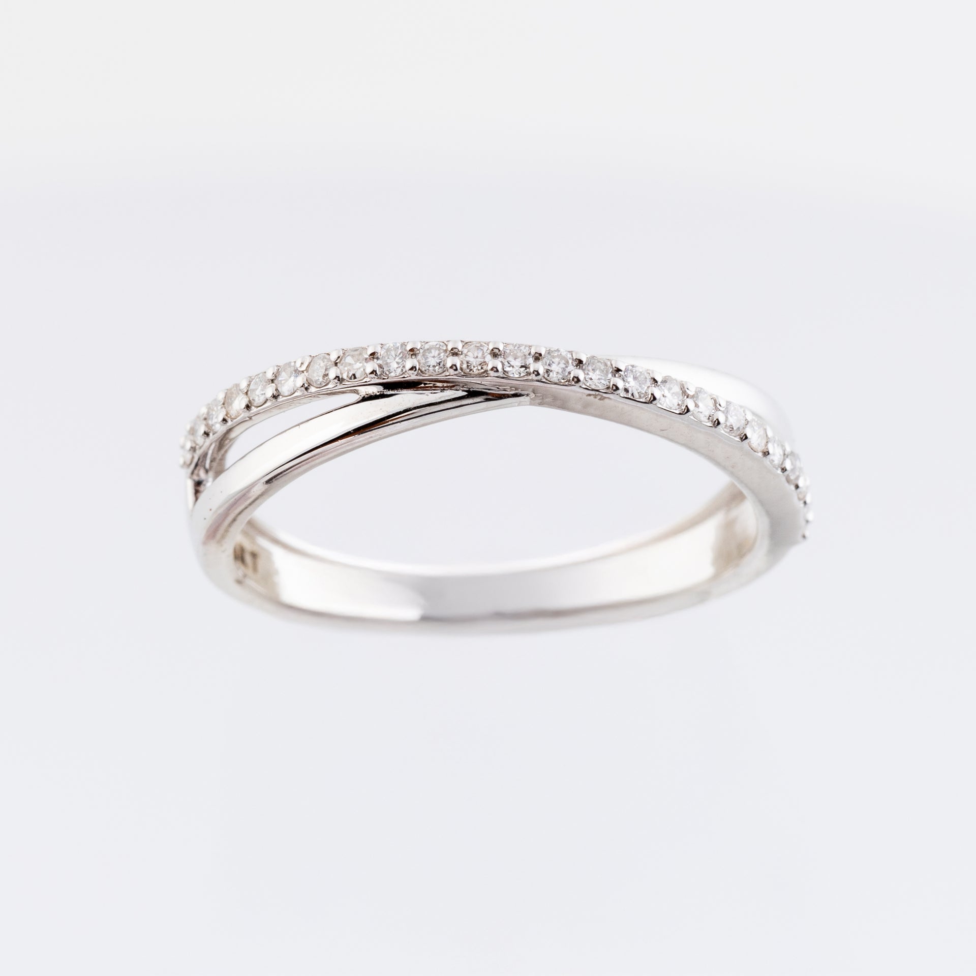 Twist Diamond Ring