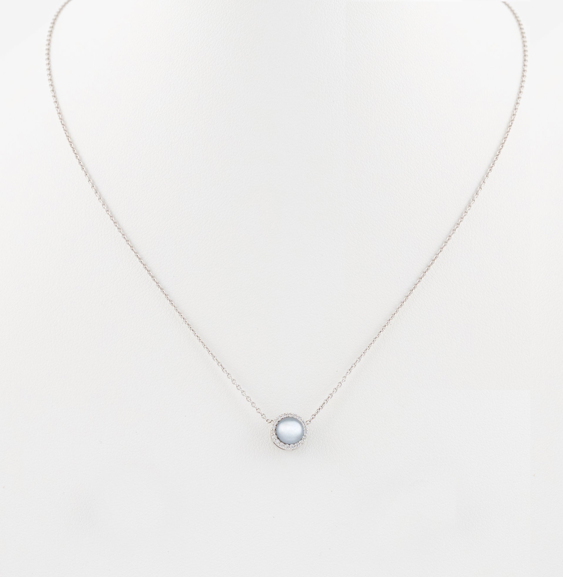 Changeable Pearls and Diamond Necklace