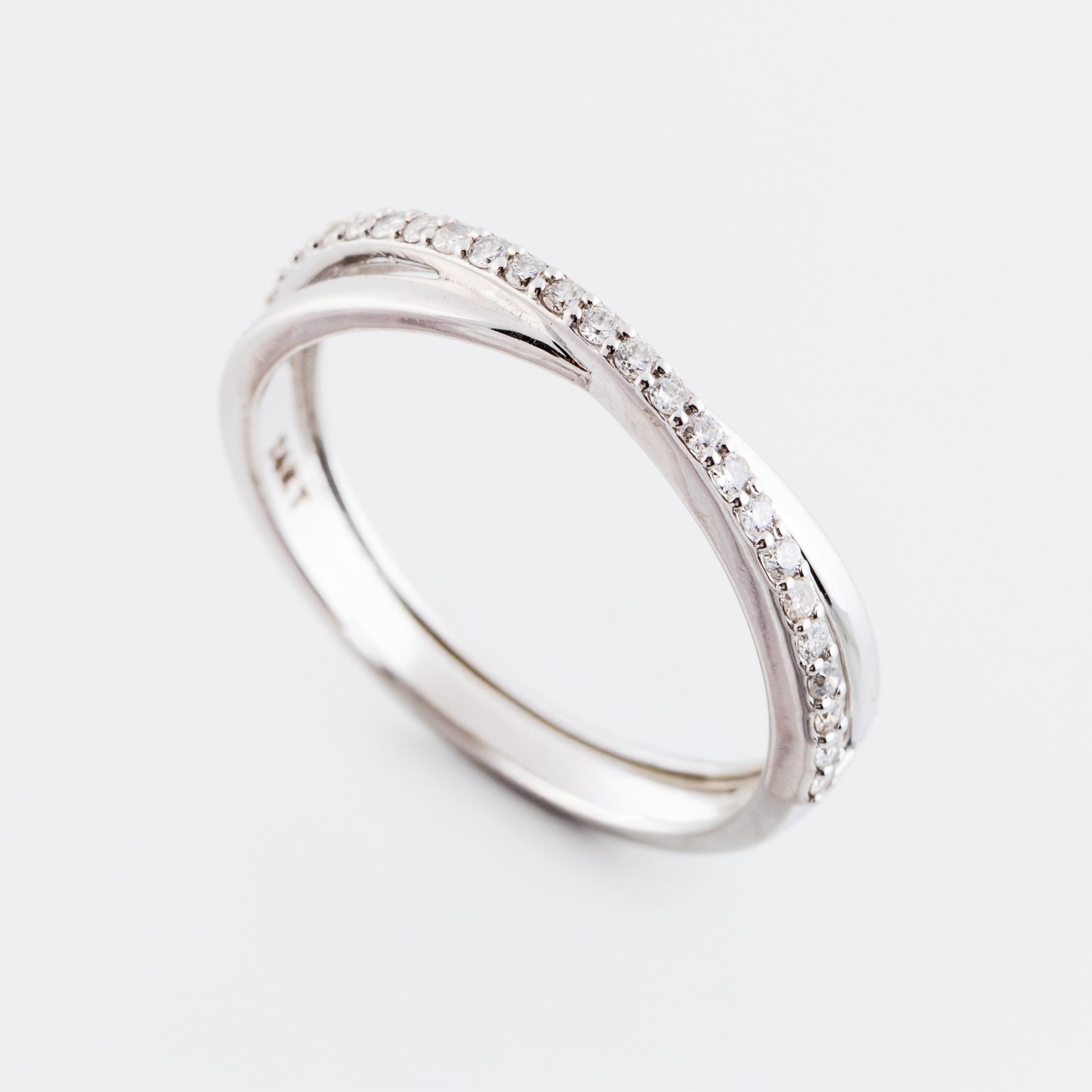 Twist Diamond Ring