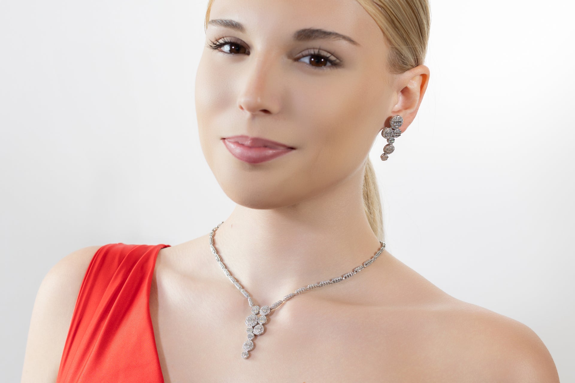 Cluster Diamond ZigZag Collection