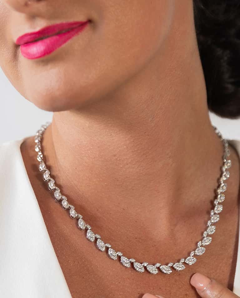 Lustrous Marquise Curved Collection