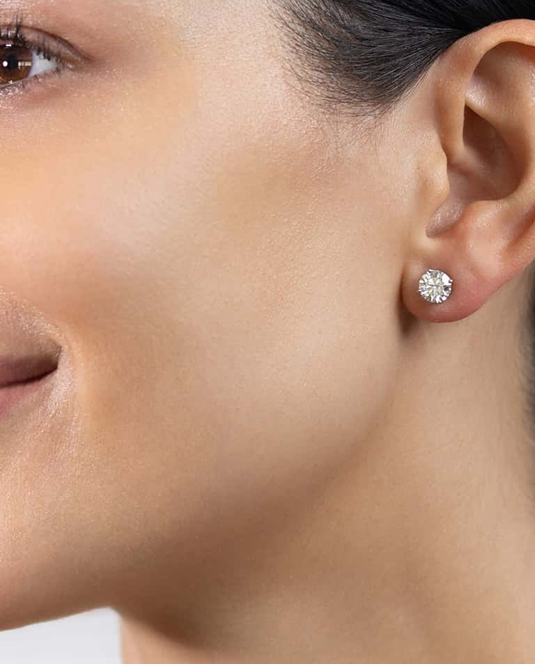 Round-Cut Diamond Stud Earrings