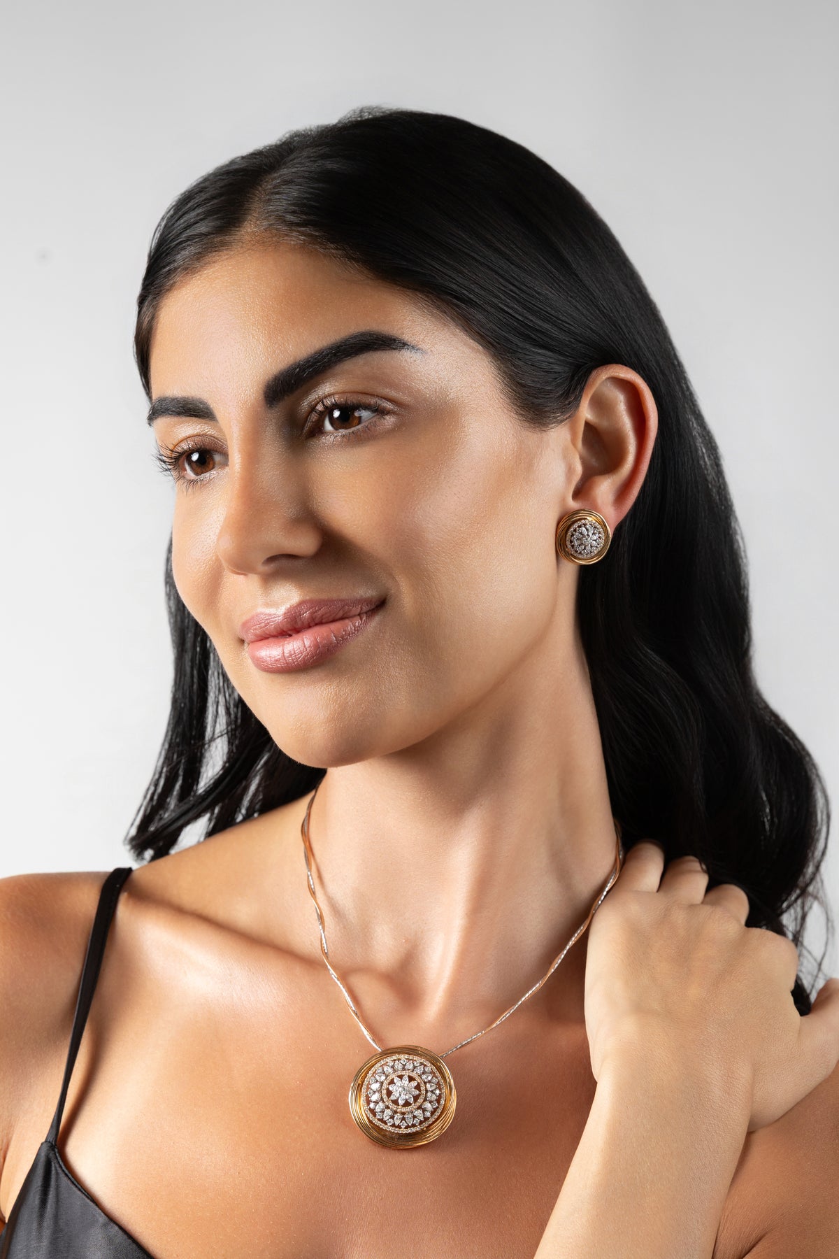 Vian Orbit Diamond Collection